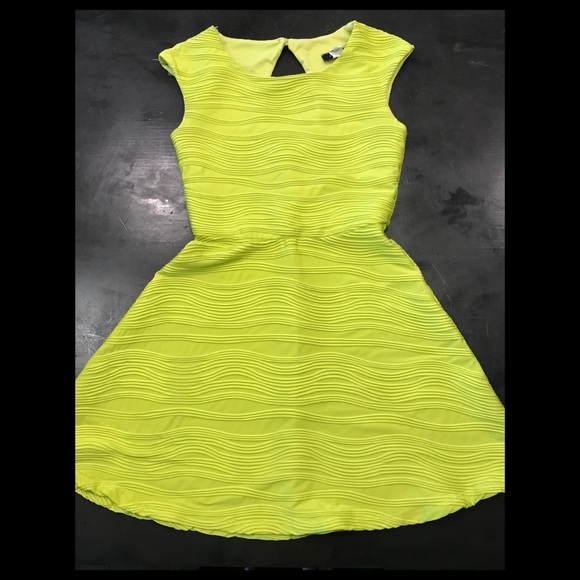B Darlin Dresses & Skirts - B. Darling skater dress
